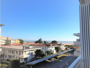 Superb Apartment with Sea View - Including Beach Place by Beahost Rentals